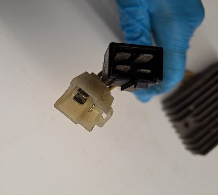 2001 Ducati Monster 600 Regulator Rectifier