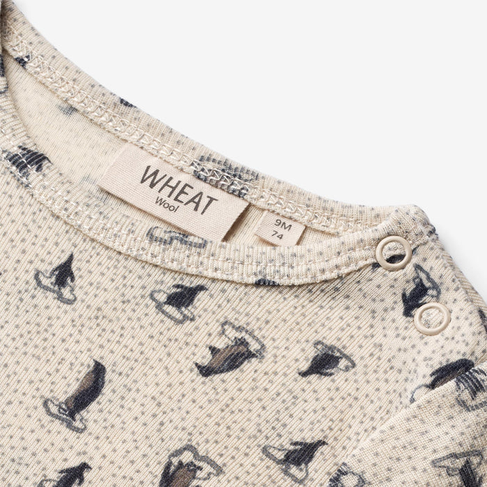 Wheat Wool Body Plain Wool LS | Baby Underwear/Bodies 9512 penguins on ice