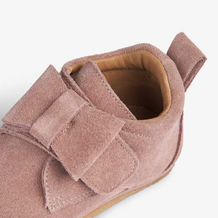 Wheat Footwear Bow Indoor Shoe | Baby Indoor Shoes 2163 dusty rouge