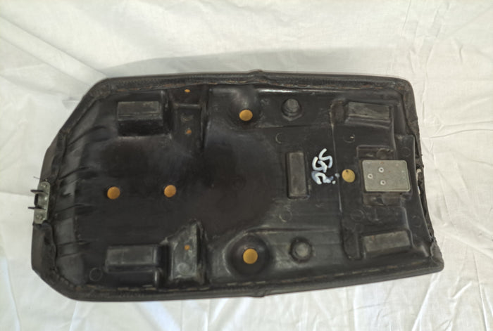 GS1100E Seat