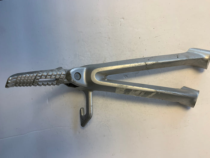 GSX-R Left Passenger Footpeg