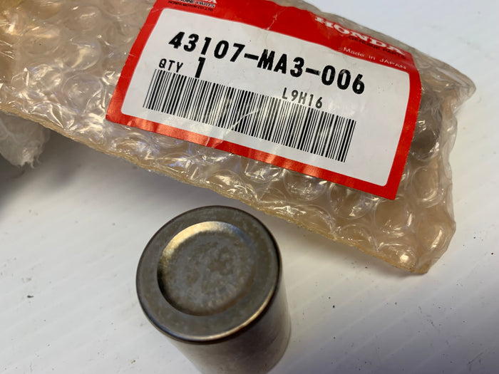 Honda Caliper Piston