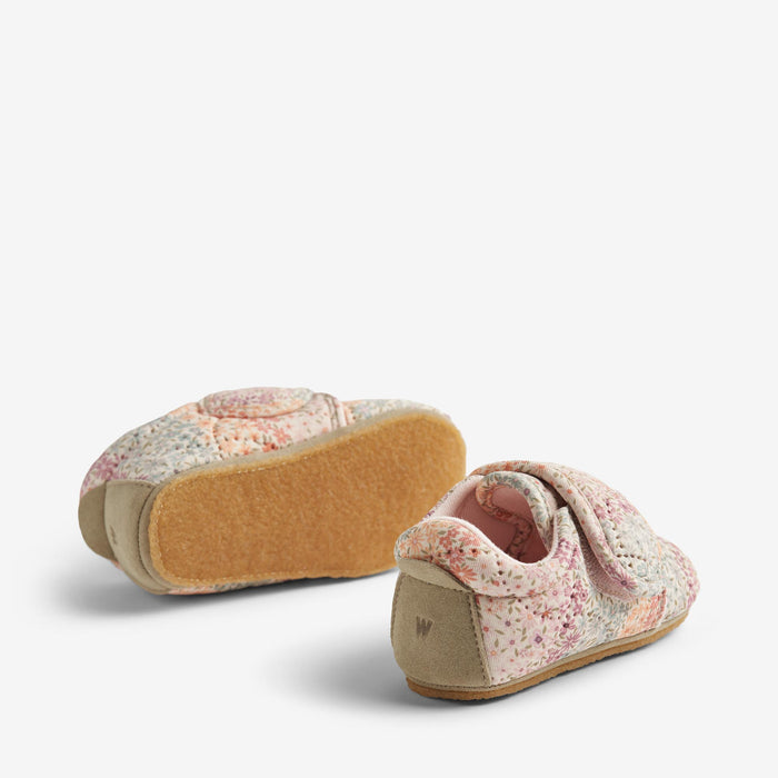 Wheat Footwear Indoor Shoe Thermo Sasha Print Indoor Shoes 9506 rainbow flowers