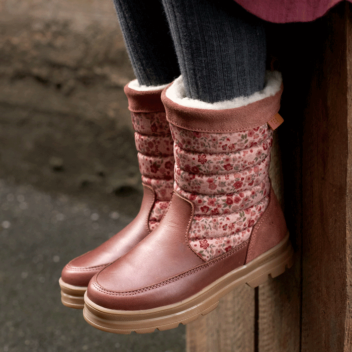 Wheat Footwear Koa High Tex Inside Zip Winter Footwear 2072 red