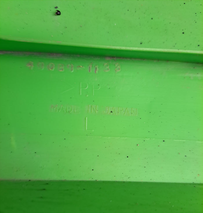 KX125 K250 Left Rad Shroud