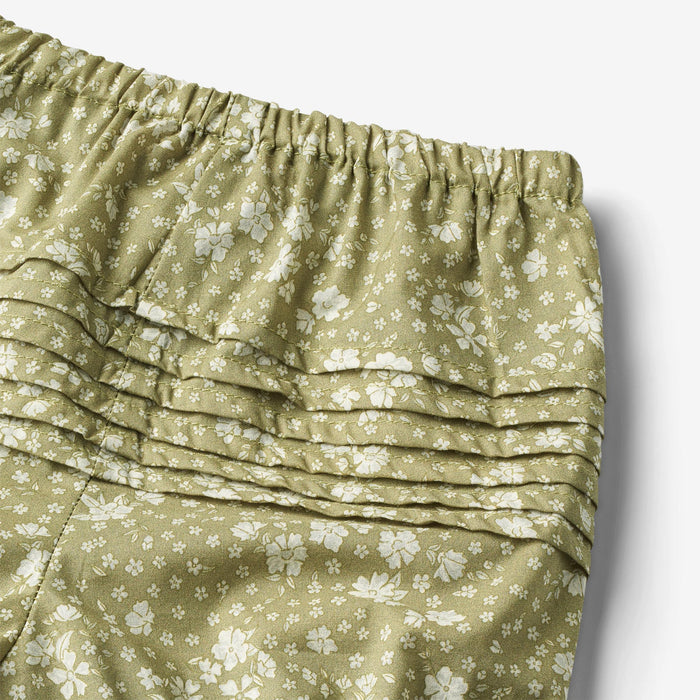 Wheat Main Nappy Pants Clarissa Shorts 4150 green flowers