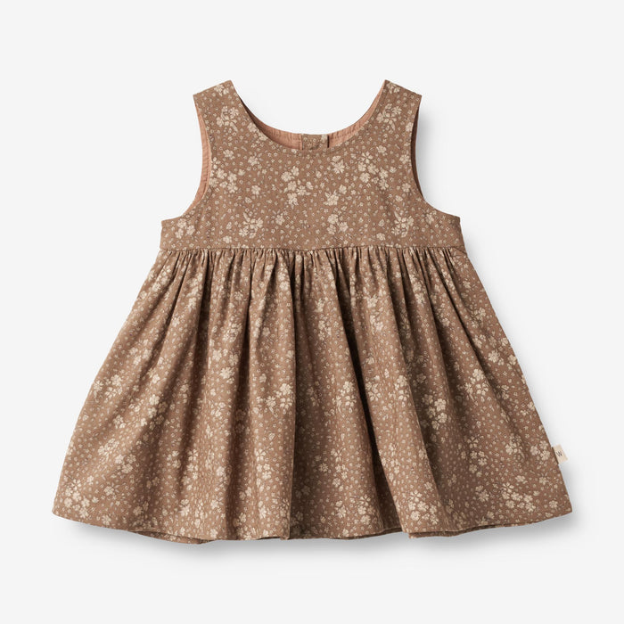 Wheat Main Pinafore Wrinkles | Baby Dress 9502 cocoa brown flowers