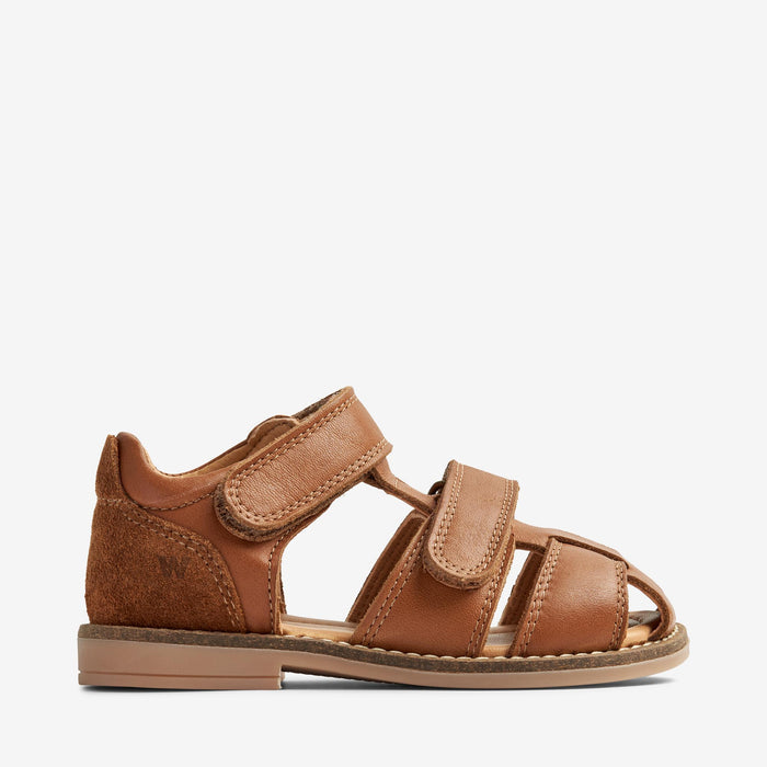 Wheat Footwear Sandal Closed Toe Bassi Sandal 9002 cognac