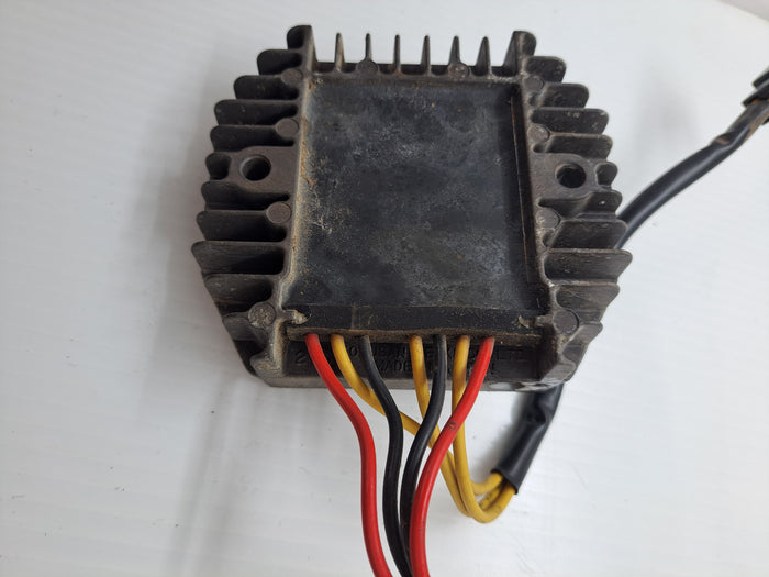 Triumph Daytona 600 Regulator Rectifier