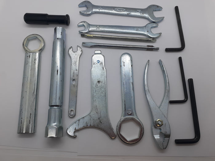 VT750 Shadow Tool Kit