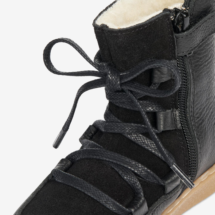Wheat Footwear Woolie Tex Lace Winter Footwear 0021 black